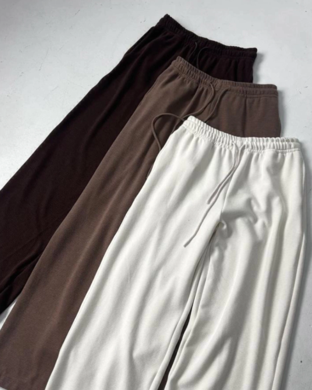 Pant Makia 7