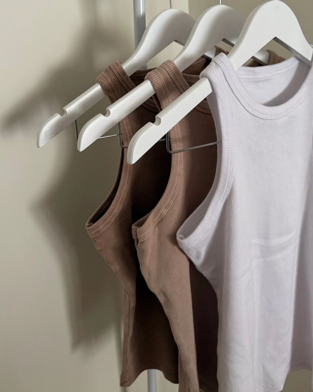 Musculosa Kleo | Marron 2